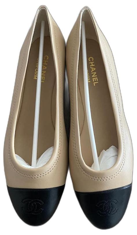 ballerine chanel beige et noire prix|ballerina Chanel occasion femme.